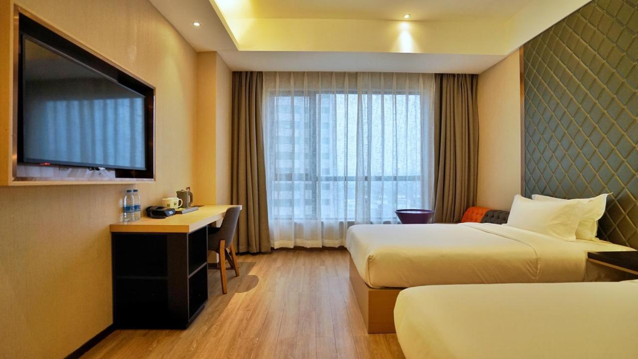 Ibis Styles Hangzhou Chaowang Road Hotel Bagian luar foto