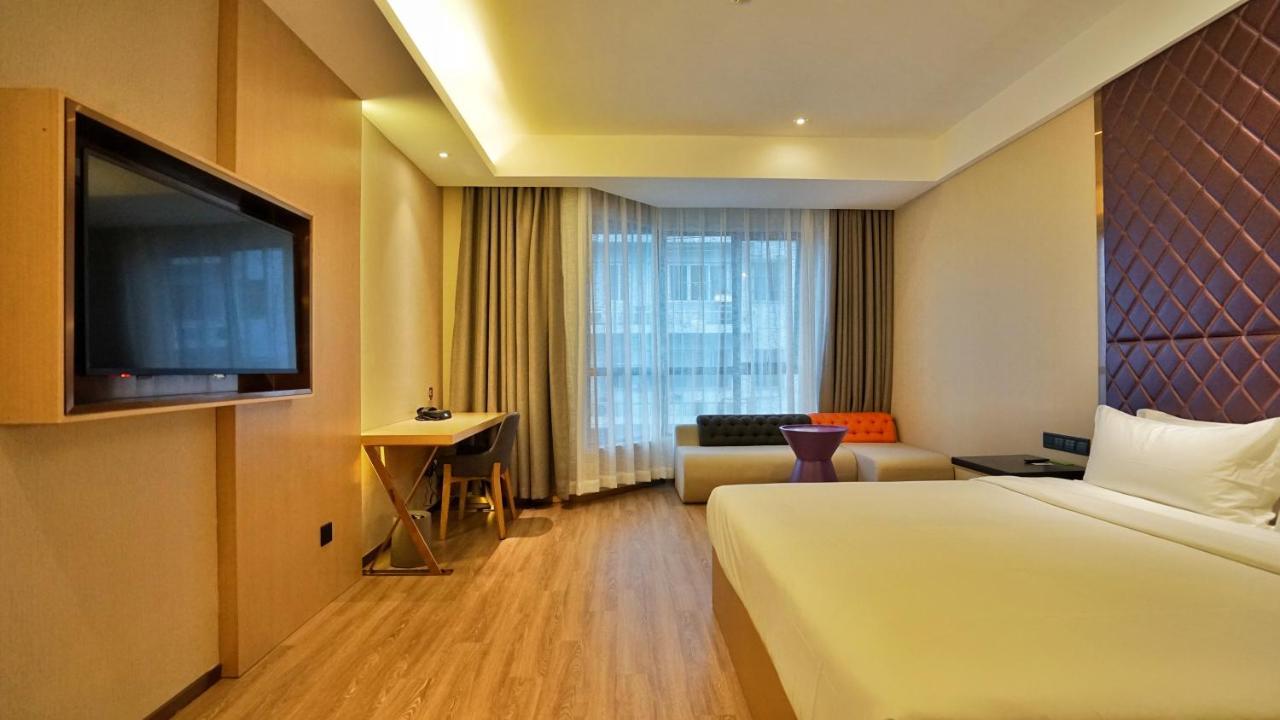 Ibis Styles Hangzhou Chaowang Road Hotel Bagian luar foto